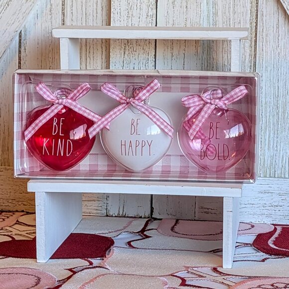 Rae Dunn Valentine’s Day ornaments💕 set 3 - Picture 1 of 7